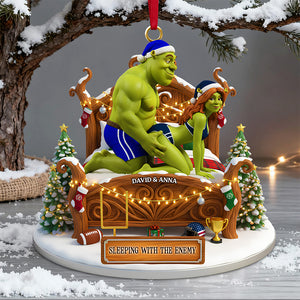 Funny Couple Tree Ornament Personalized Christmas Gifts For Couple 06OHDT061125-Homacus