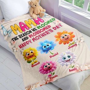 Personalized Gift For Mom Blanket Bloom Flowers 04KALU080125-Homacus