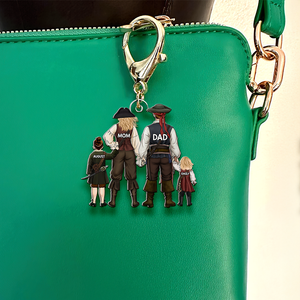Personalized Gifts For Family Keychain Pirate Family 05QHHU080325PA-Homacus
