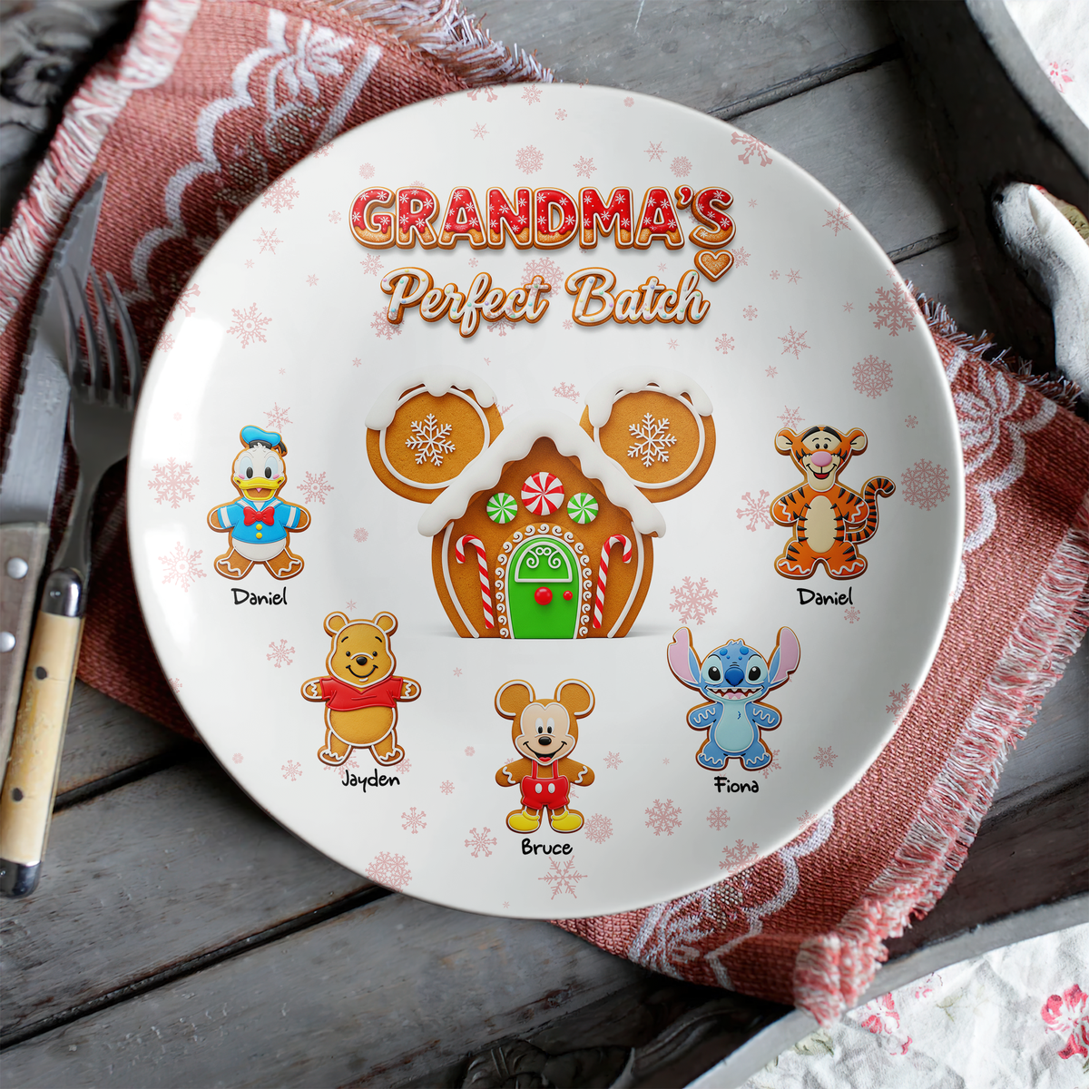 Gingerbread House Holiday Round Plate - Personalized Christmas Gift For Grandma 02NALU180825-Homacus