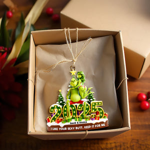 Playful Green Couple Ornament - Personalized Gift For Couples 06OHLU121125-Homacus