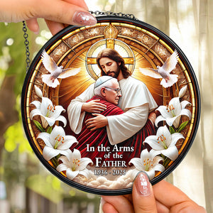 In The Arms Of The Father - Pope Francis Stained Glass Ornament 07hudt220425-Homacus
