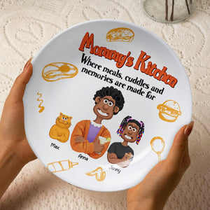 Personalized Gifts For Mom Ceramic Round Plate 05xqtn140325pa Mommy's Kitchen - Where Meals, Cuddles And Memories Are Made For-Homacus
