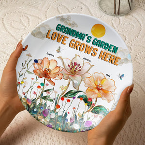Personalized Gifts For Grandma Round Plate, Grandma's Garden Love Grows Here 01TGMH200325-Homacus