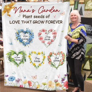 Personalized Gifts For Mom Blanket, Birth Moth Flower Heart 03qhti280325-Homacus