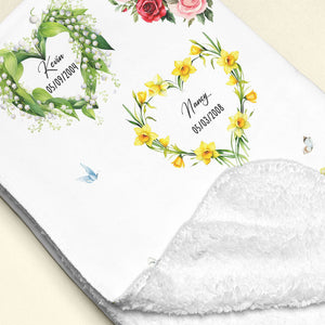 Personalized Gifts For Mom Blanket, Birth Moth Flower Heart 03qhti280325-Homacus