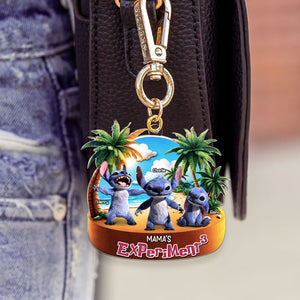 Personalized Gifts For Mom Keychain, Mischievous Blue Alien On Beach 02qhti130225-Homacus