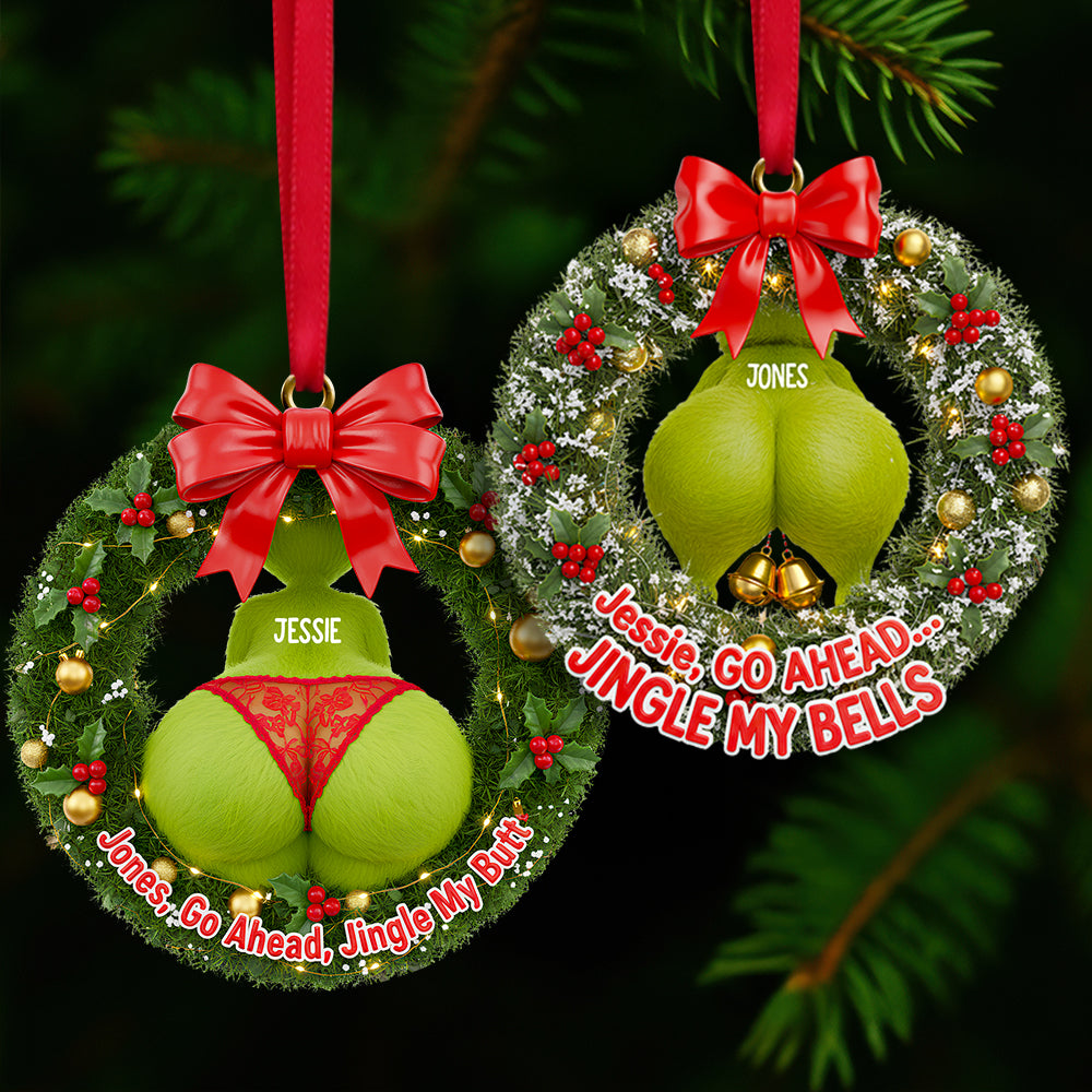 Funny Christmas Wreath Ornament Personalized Gifts For Couple 06NADT011025-Homacus