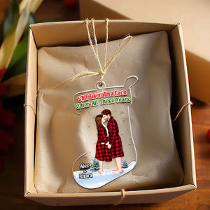 Personalized Christmas Gift For Couple Ornament 02OHMH231024PA-Homacus