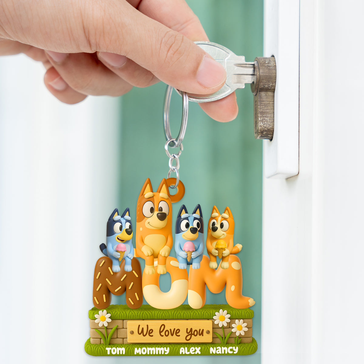 Dog Mom Keychain Personalized Gifts For Mom 02OHDT190425-Homacus