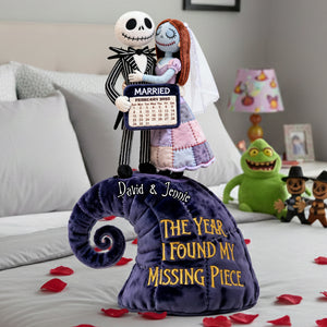 Spooky Married Couple Pillow - Personalized Gift For Couples 05OHLU101225-Homacus