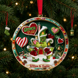 Kissing Couple Ornament - Personalized Gifts For Couple Christmas Ornament 05TOLU080926