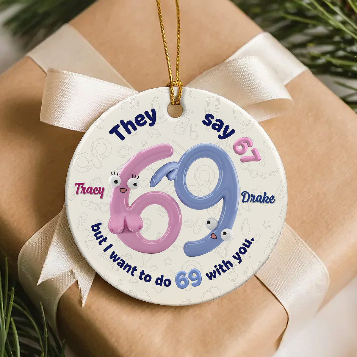 Personalized Gifts For Couple Christmas Round Ceramic Ornament 01humg191125-Homacus