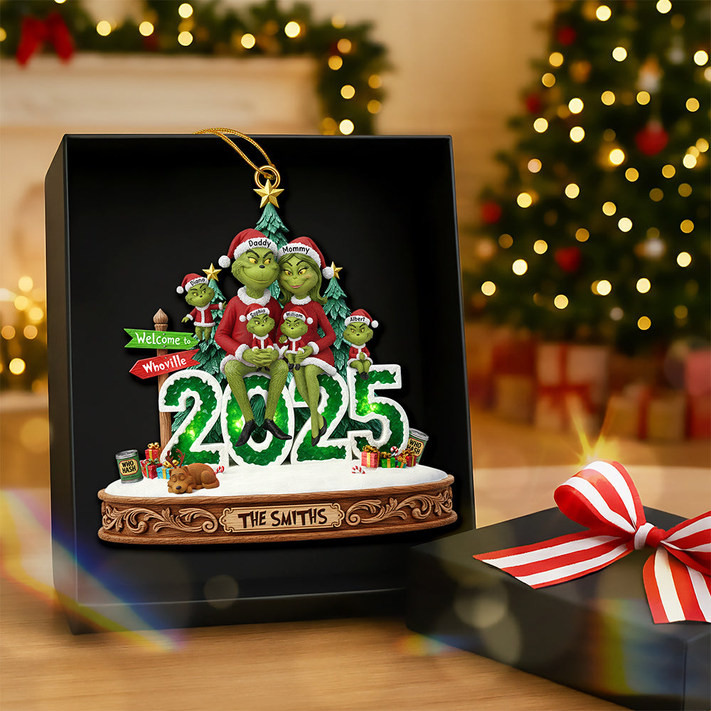 Cheerful Green Family Ornament - Personalized Christmas Gifts For Family 03PAQN111025-Homacus
