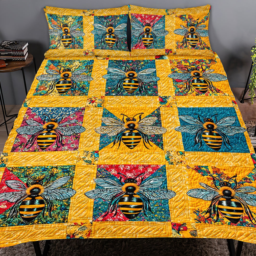 Personalized Gifts For Bee Lovers Quilt Bed Set 04qnqn061124-Homacus