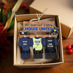 Personalized Christmas Gift For Police Family Ornament 01HUPU181024-Homacus