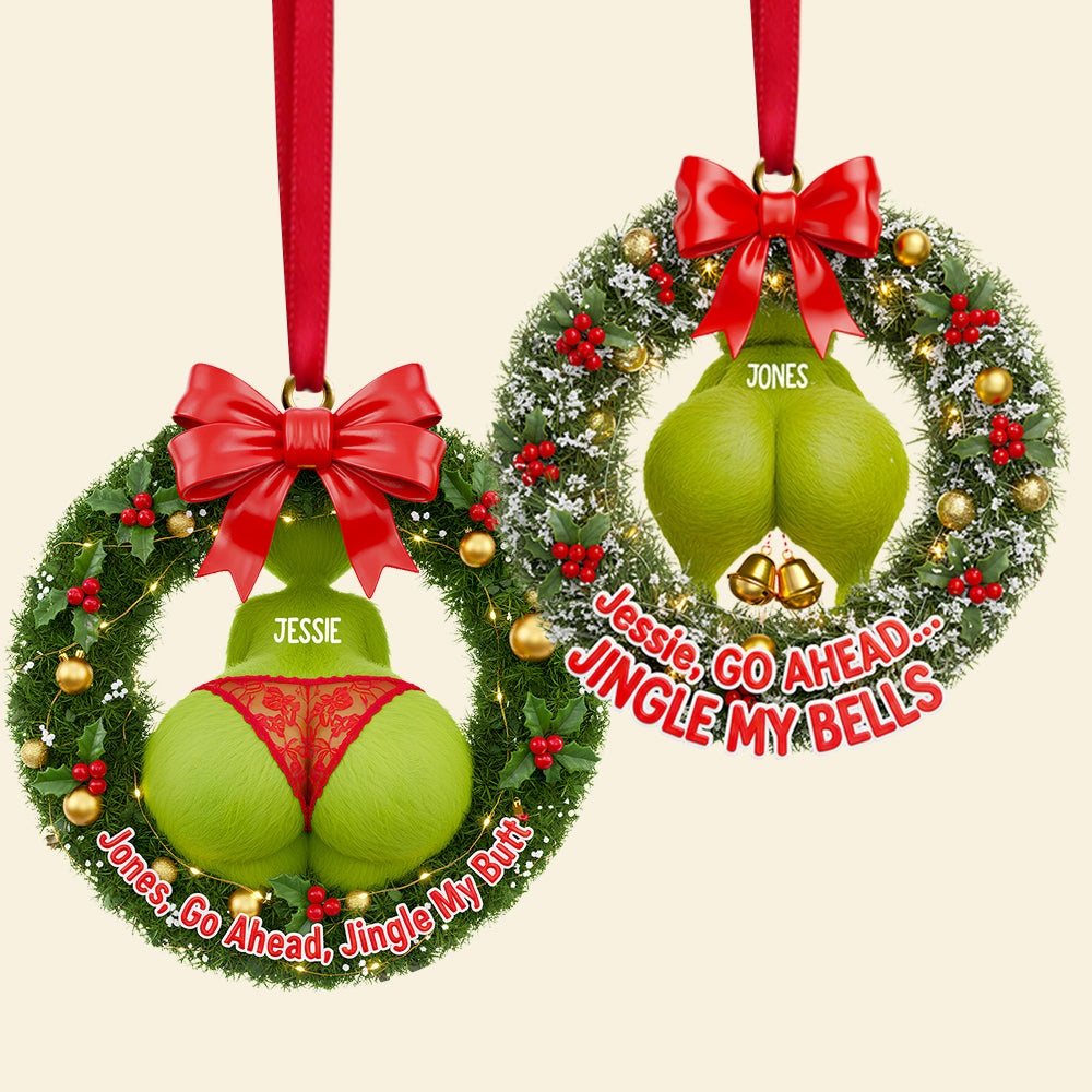 Funny Christmas Wreath Ornament Personalized Gifts For Couple 06NADT011025-Homacus