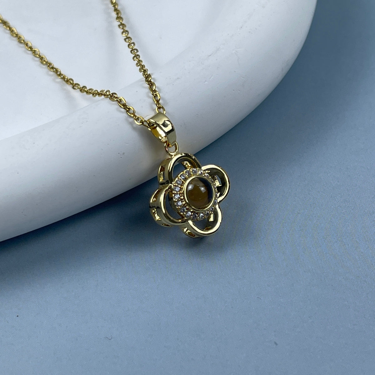 Custom Photo Projection Necklace - Lucky Clover Charm 39-Homacus