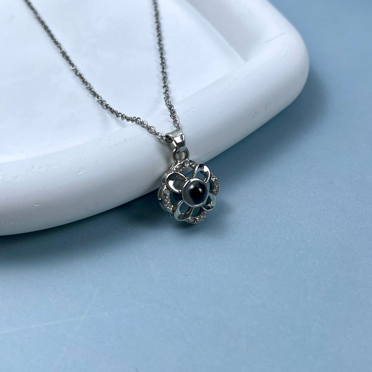 Custom Photo Projection Necklace - Sparkling Bloom Charm 25-Homacus