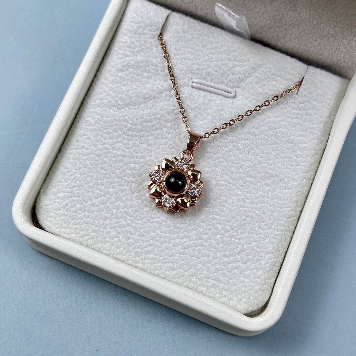 Custom Photo Projection Necklace - Lovely Sunflower Charm 13-Homacus