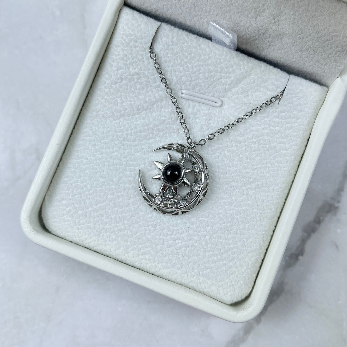 Custom Photo Projection Necklace, Elegant Moonlight Charm 59-Homacus