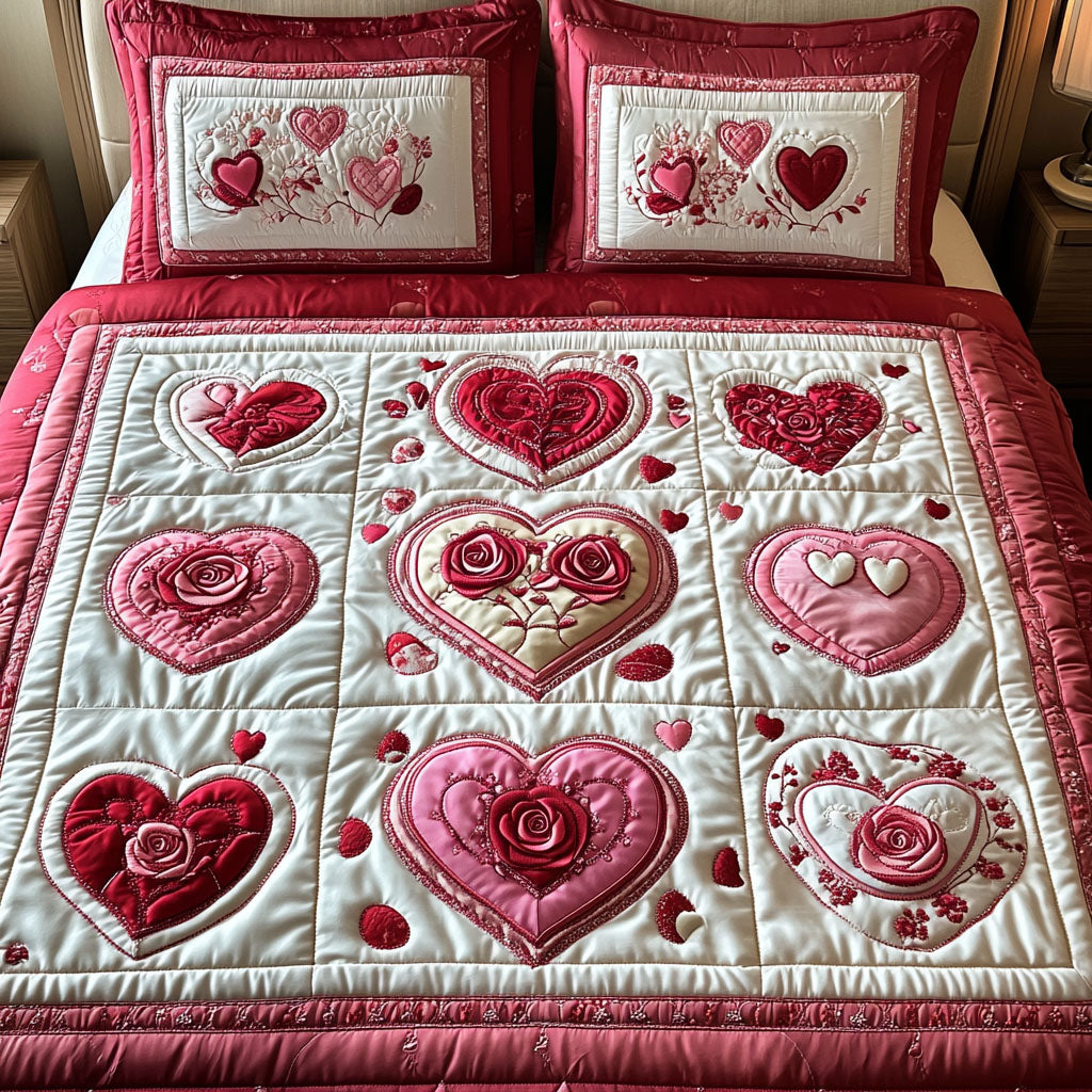Velvet Charm Heart Quilt Bedding Set-Homacus