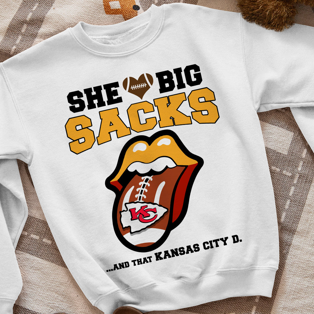 Personalized Gifts For Girlfriend Shirt She Loves Big Sacks 08hudt130223-Homacus